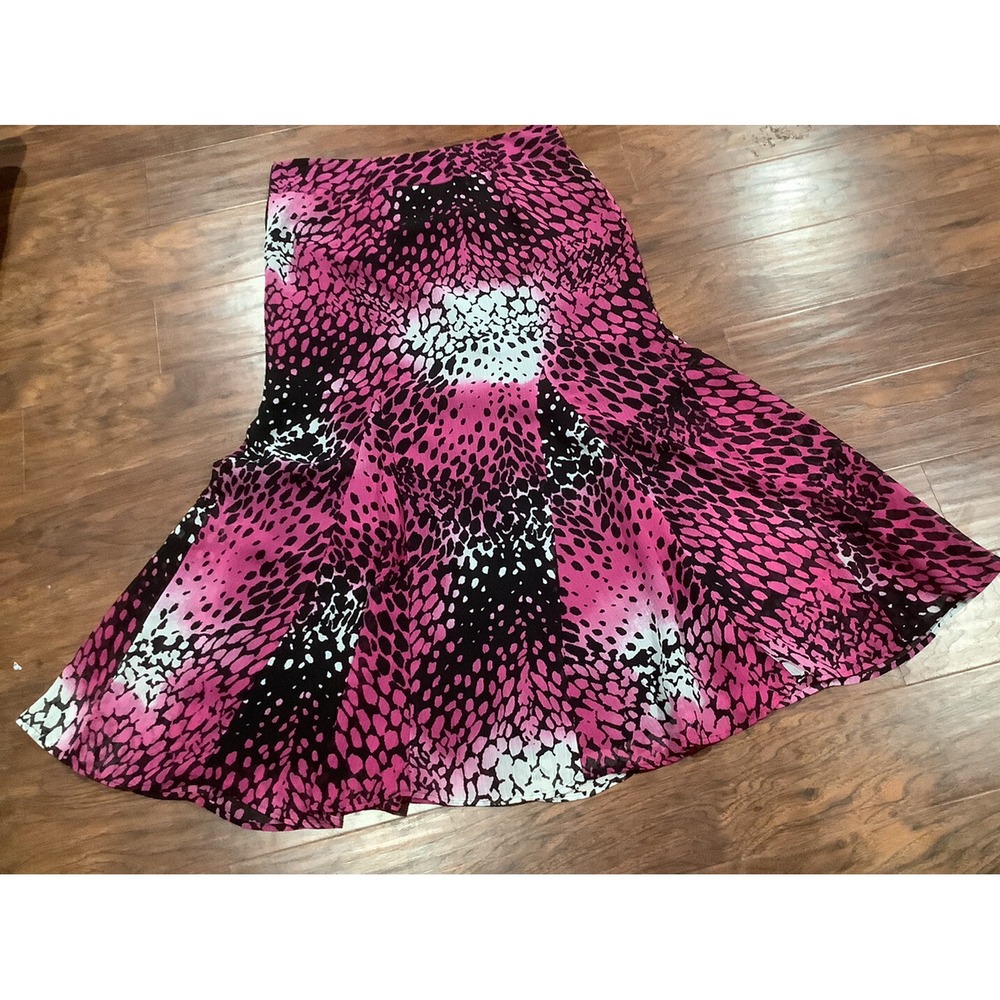 Fashion Bug colorfall Pattern Skirt Size 12